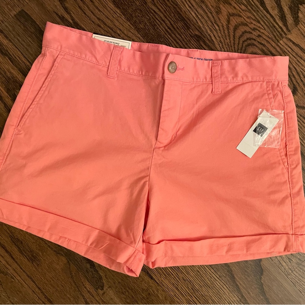 Brand New Gap Shorts * Size 4